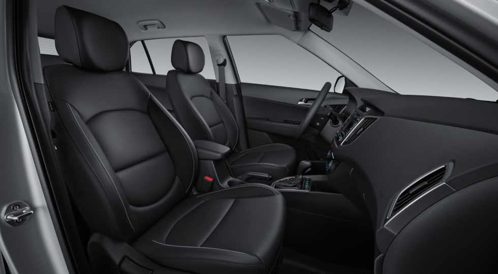 Hyundai Creta фото интерьера - передние сидения сбоку пассажира