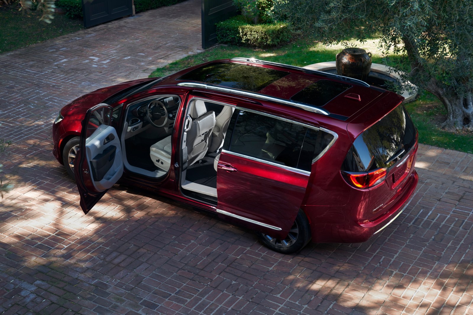 chrysler_pacifica_limited_14