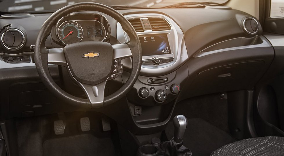 chevrolet-beat-sedan-interior