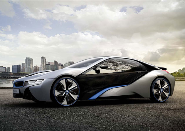 В следующем году BMW намерен начать производство экологичных моделей