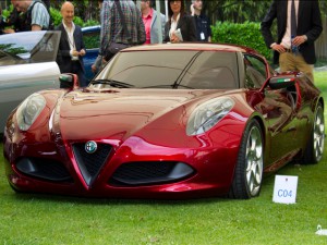 Alfa Romeo выпустит в следующем году новый спорткар