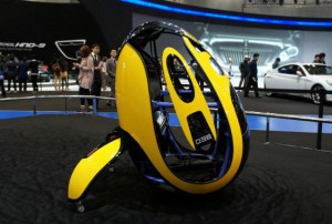 Hyundai представил футуристический автомобиль в виде яйца