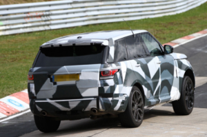 Land Rover проводит тесты «горячего» Range Rover Sport 