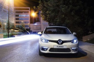 Объявлены цены и начались продажи обновленного Renault Fluence