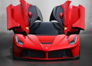 Ferrari планирует представить «заряженную» LaFerrari