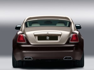 Российская цена на Rolls-Royce составит 245 000 евро