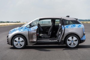 Представлены характеристики электромобиля BMW i3
