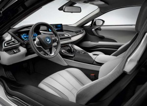 BMW сообщила новые подробности по спорткару i8