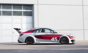 Mercedes-Benz представил две новым модификации модели CLA – 250 Sports и 45 AMG