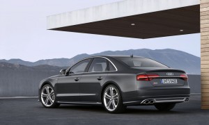 Объявлена стоимость «посвежевшего» флагмана Audi A8 для россиян
