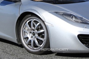 «Бюджетный» McLaren P13 также получит карбоновый монокок