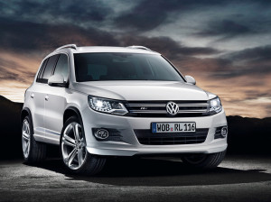 На российском рынке стартуют продажи Volkswagen Tiguan R-Line