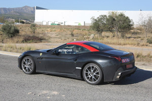 Фотошпионам удалось «словить» замену Ferrari California