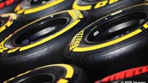 В ходе испытаний новых шин Pirelli для Формулы-1 одна взорвалась