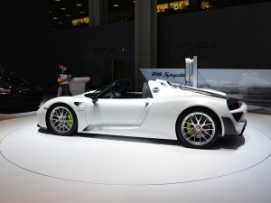 В России Porsche 918 Spyder будет стоить 47 млн рублей 