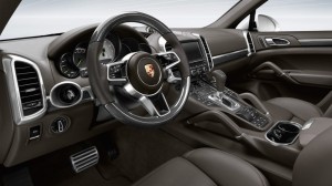 Обновленный Porsche Cayenne получил рублевые ценники