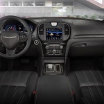 Chrysler 300C Platiunum 2015 interior