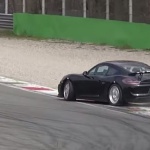 Гоночная версия Porsche Caymang GT4
