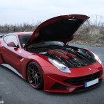 красный Novitec Ferrari F12 N-Largo тюнинг-фото
