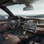 BMW 5-Series 2015 interior dashboard