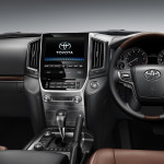 Toyota Land Cruiser 2016 interior - dashboard
