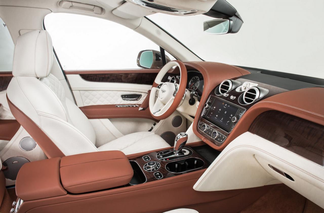 Bentley Bentayga 2016 interior
