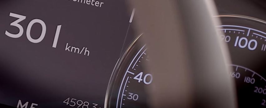 Bentley Bentayga видео тизер разгона до 301 км/час