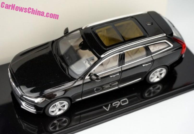 Volvo V90 официальная масштабная модель