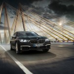 BMW M760i xDrive 2017
