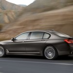 BMW M760i xDrive 2017
