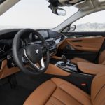 BMW 5 Series 2017 интерьер