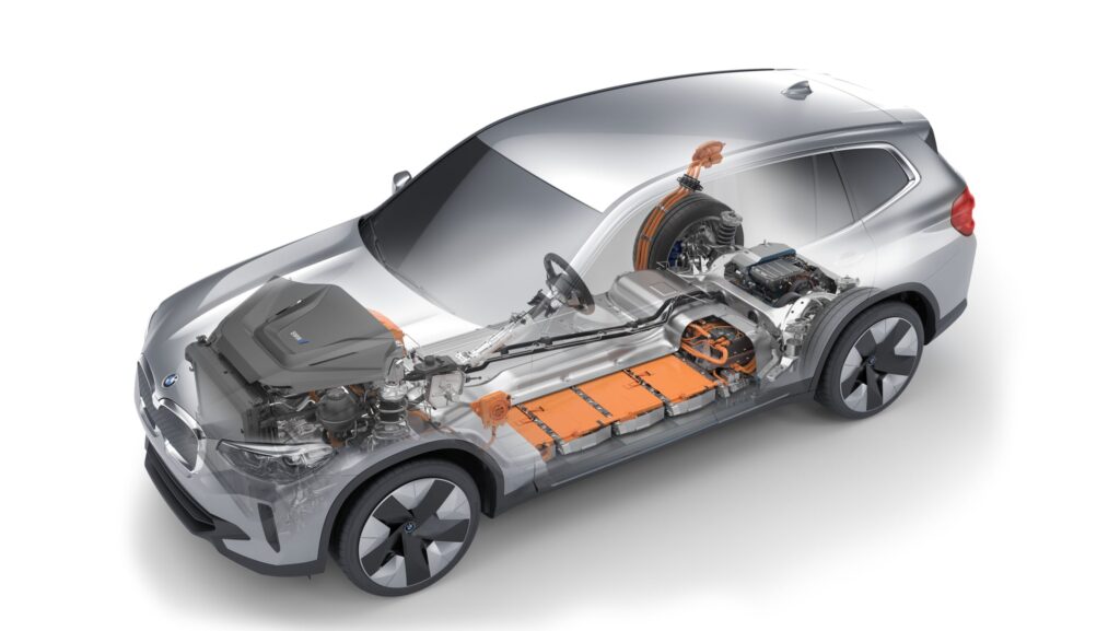 BMW представила новый электрический внедорожник BMW iX3