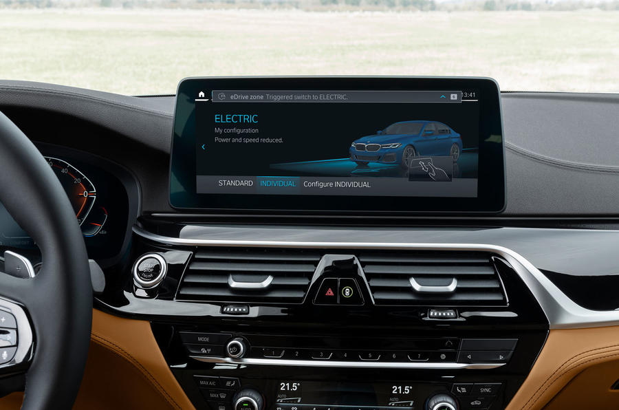 BMW обновит программное обеспечение на своих автомобилях