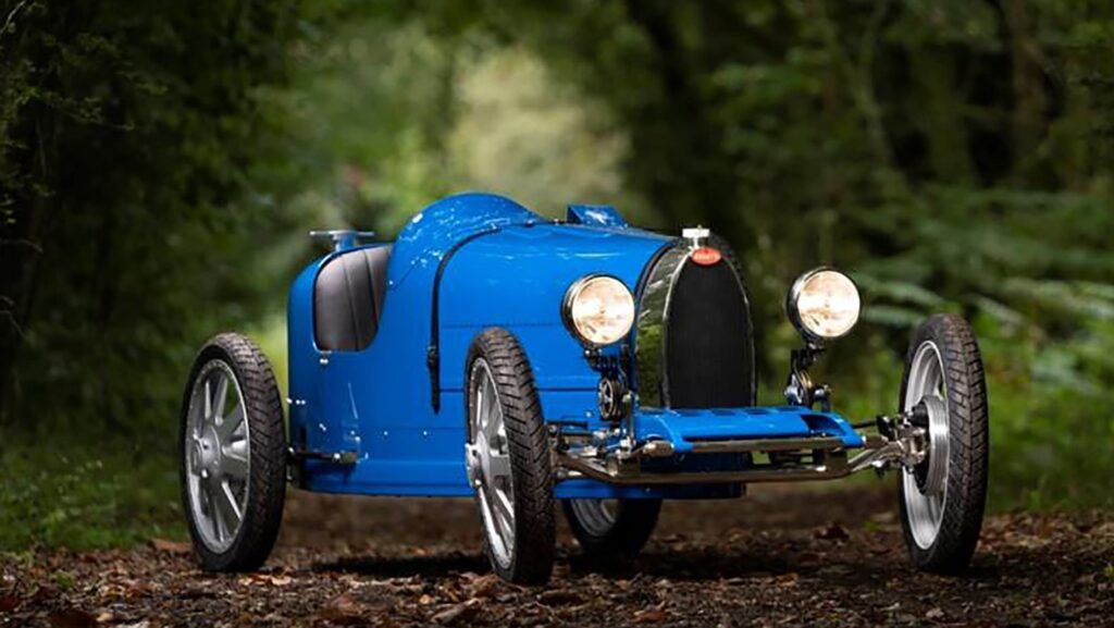 Bugatti выпустила миниатюрную реплику Bugatti Baby II по цене Porsche 718 Cayman GTS