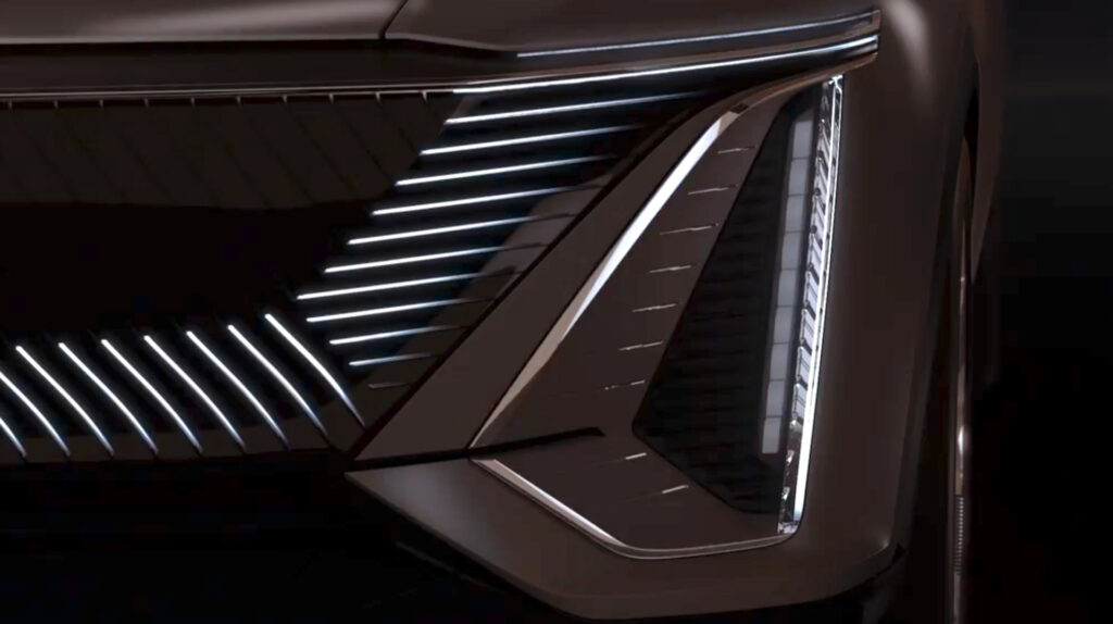 Cadillac показал новый тизер своего электрокара Lyriq