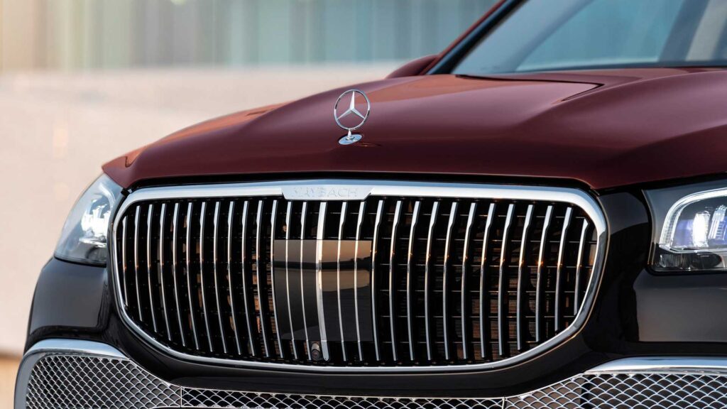 Mercedes-Maybach GLS 600 4Matic 2021 года будет продаваться за 12,5 млн рублей