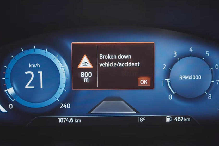 Новые технологии Ford могут предупредить других водителей о надвигающейся опасности