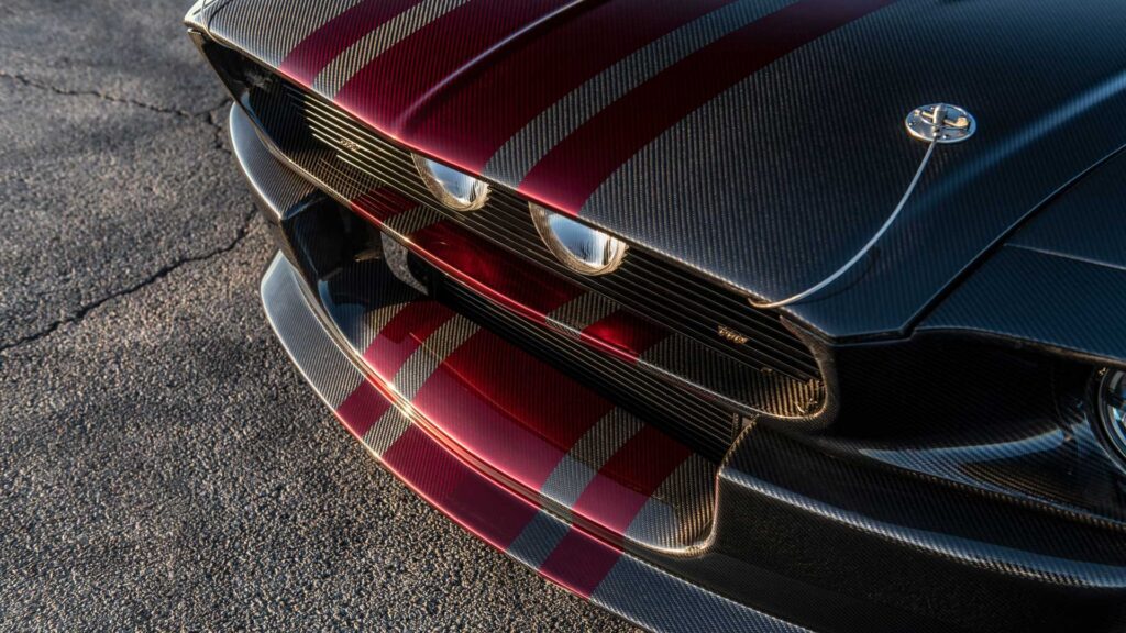 Обнародован первый серийный автомобиль Shelby GT500CR из углеродного волокна с 810 л.с.