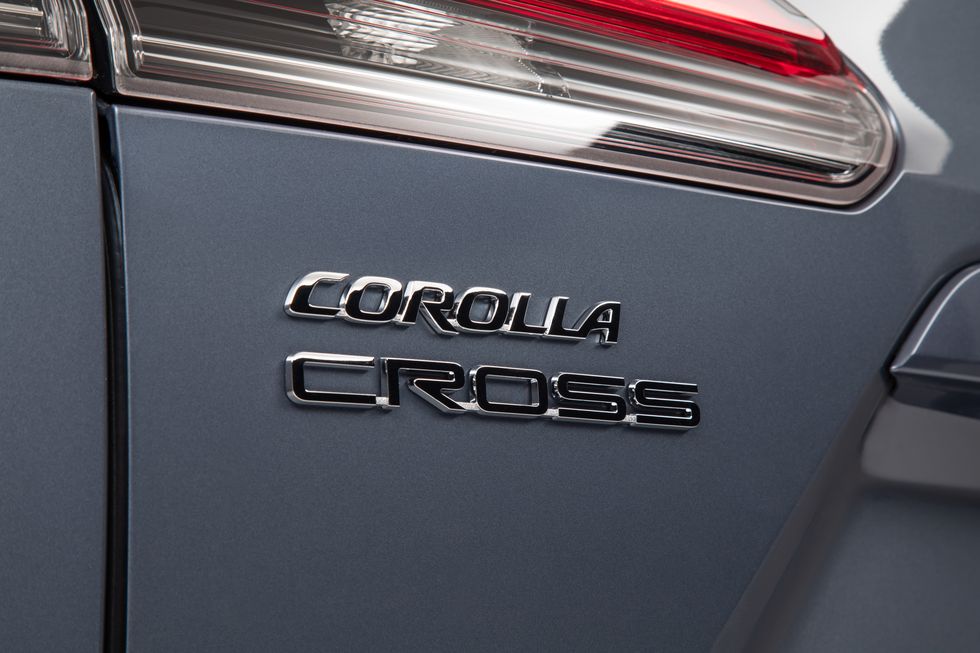Toyota расширяет линейку Corolla новой версией кроссовера Corolla Cross