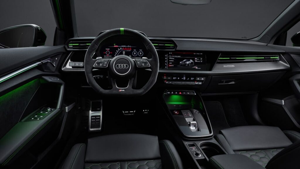 Представлен новый седан Audi RS 3 2022 года на 401 л.с.