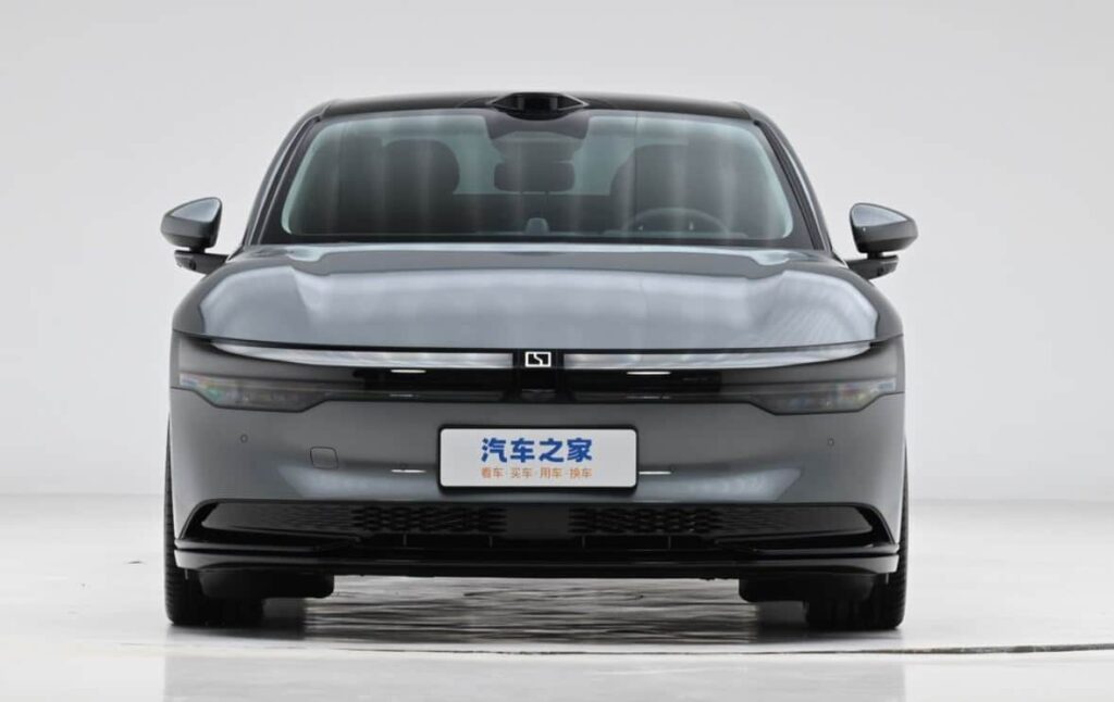 Электрический седан Zeekr 007 с запасом хода 870 км выйдет на рынок КНР 27 декабря