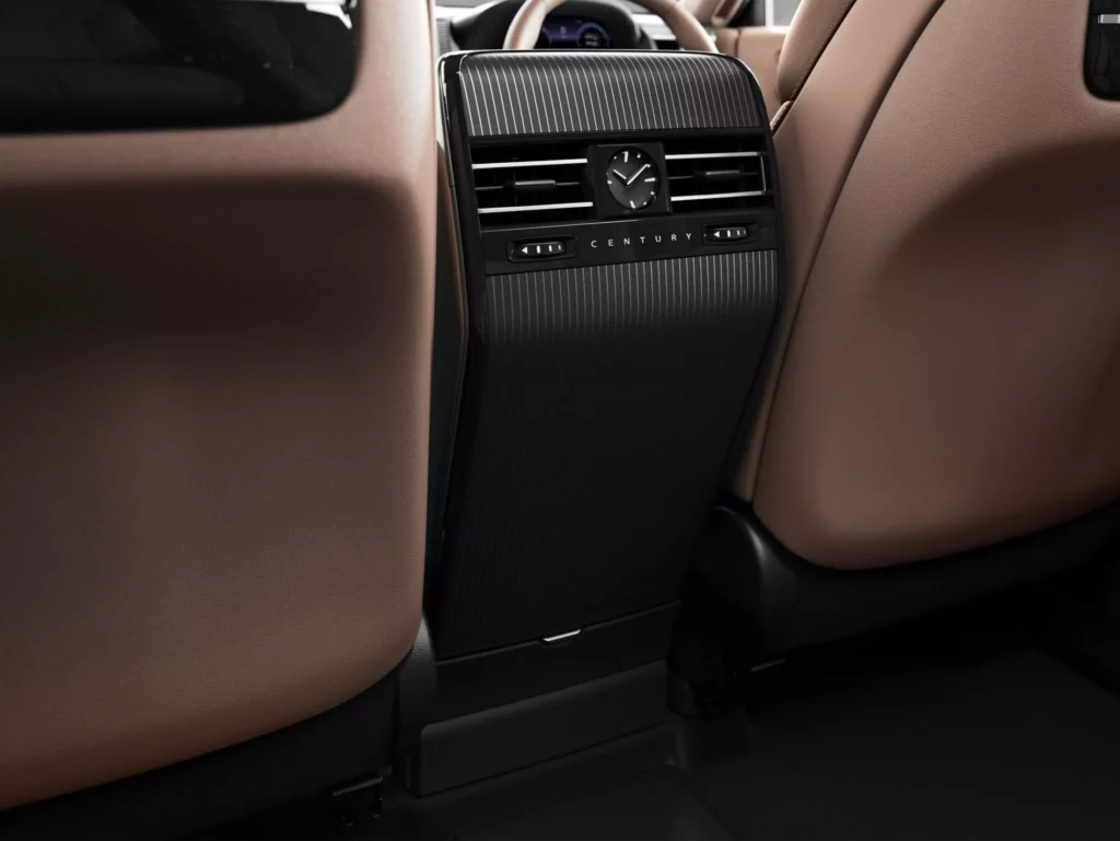 Toyota может превратить Century в ультра-роскошный бренд взамен Lexus