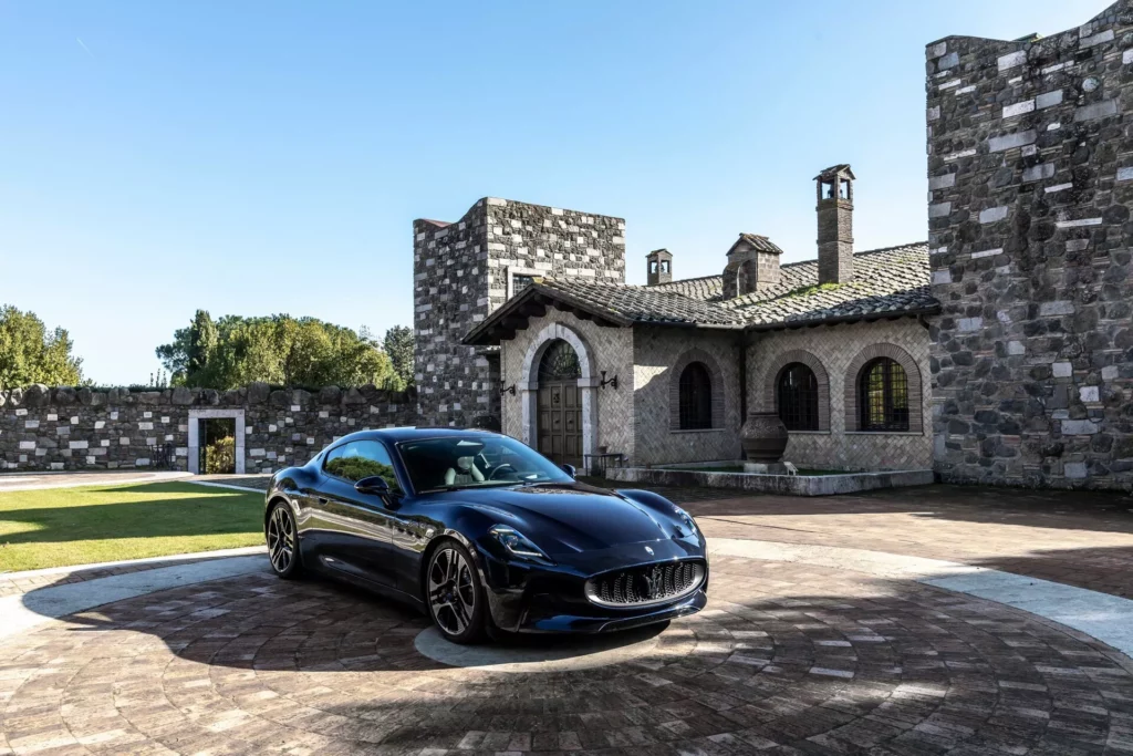 Maserati подтверждает выпуск MC20 EV в 2025 году и Quattroporte EV в 2028 году