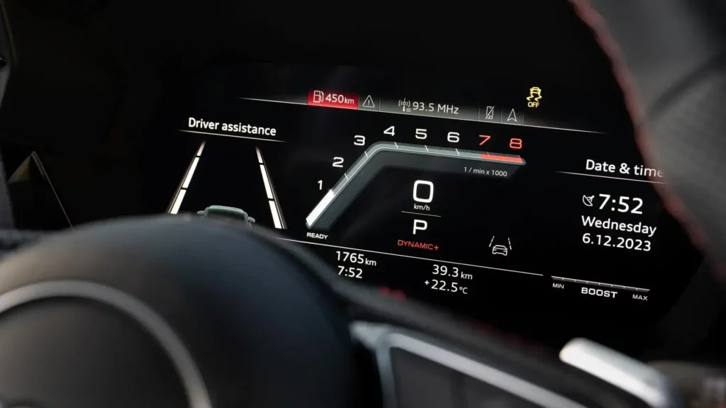 Опубликованы официальные шпионские фотографии новой модели Audi S3