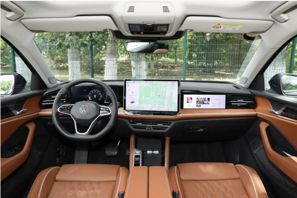 Новый FAW-Volkswagen Magotan с интеллектуальным управлением от DJI будет запущен 9 июля