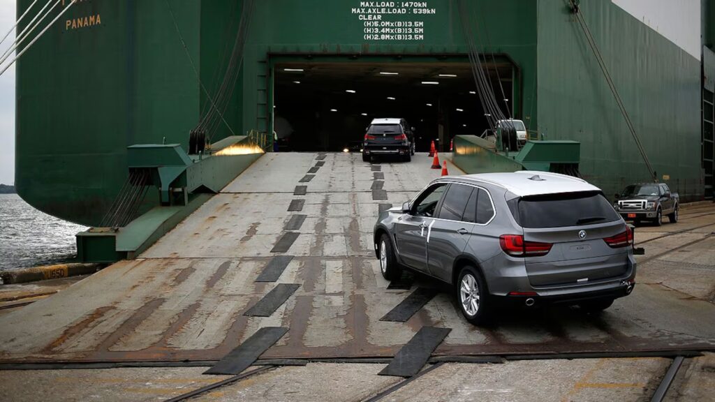 Глава BMW предложил снизить тарифы ЕС на автомобили из США до 2,5%