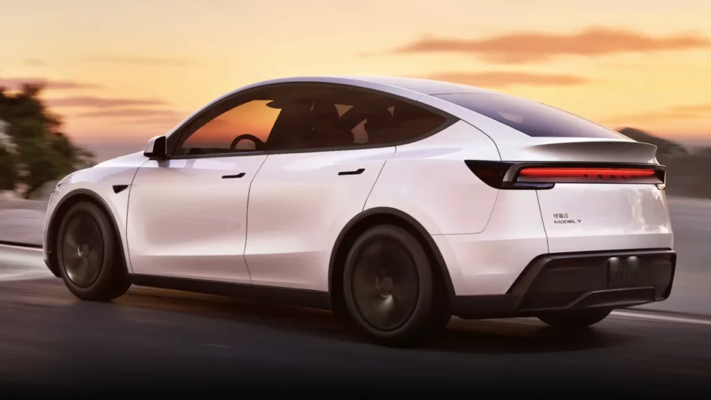 Tesla Model Y 2025 года: обновленный дизайн и увеличенный запас хода