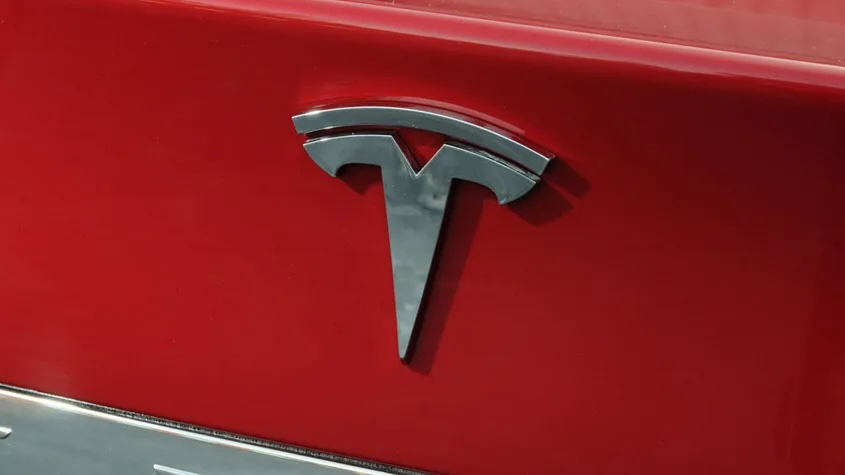 Tesla выпустит более доступные модели к лету 2025 года