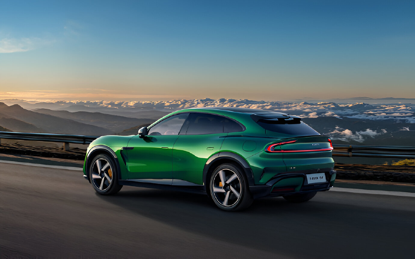 Глава Xiaomi озвучил ориентировочную цену YU7 — дешевле Tesla Model Y в Китае