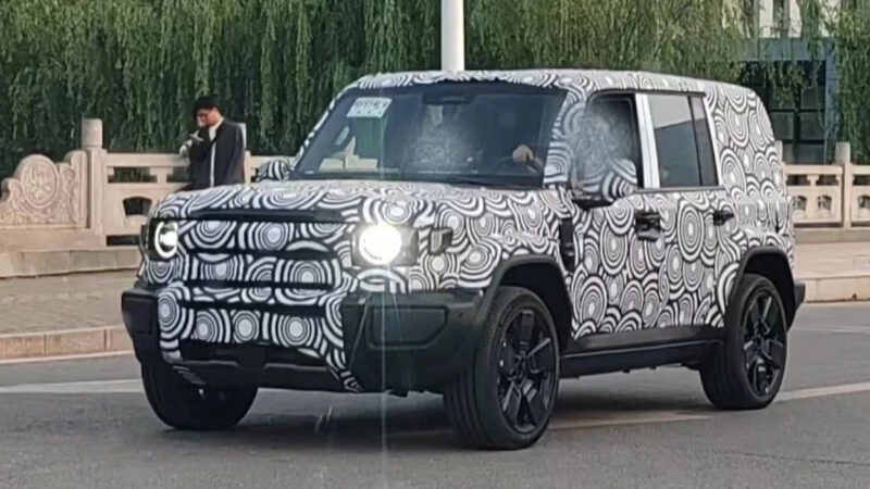 Chery iCar представила новый гибридный кроссовер iCar V27, прозванный «китайским G-Class»